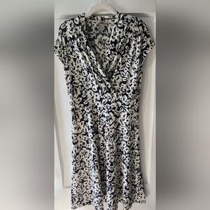 H&M Black and White Flutter Sleeve Midi Dress